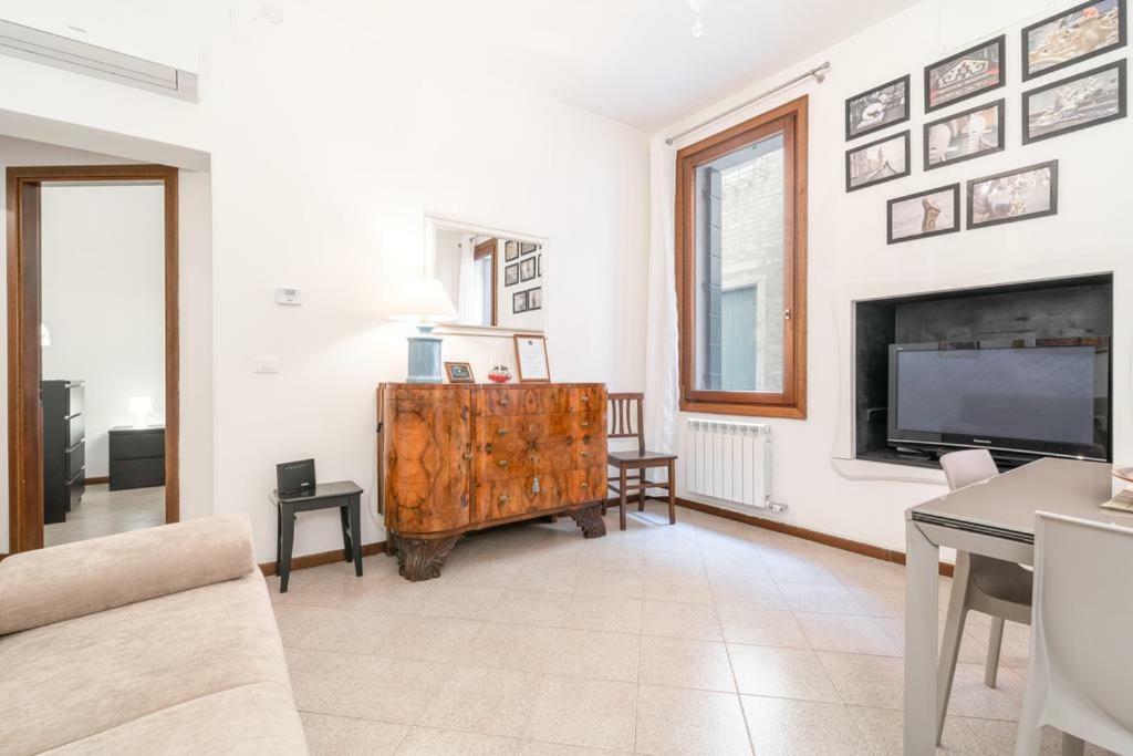 Casa Delle Botteghe Apartment Venesia Bagian luar foto