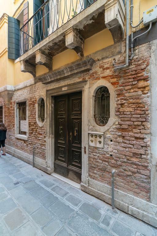 Casa Delle Botteghe Apartment Venesia Bagian luar foto