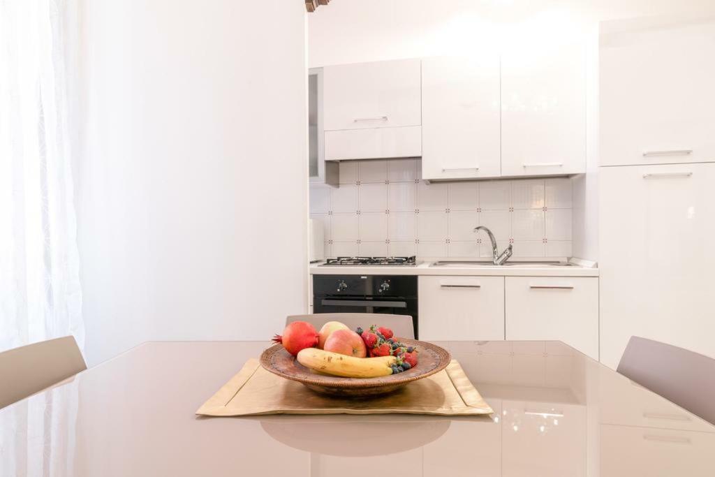 Casa Delle Botteghe Apartment Venesia Bagian luar foto